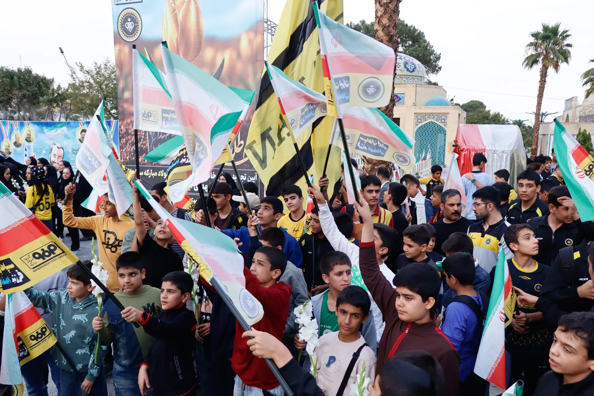 تجدید میثاق خانواده فولاد مبارکه سپاهان با شهدا