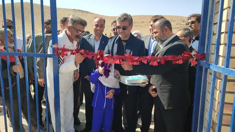 افتتاح و بهره برداری از مجموعه ورزشی روستای طناک سربیشه