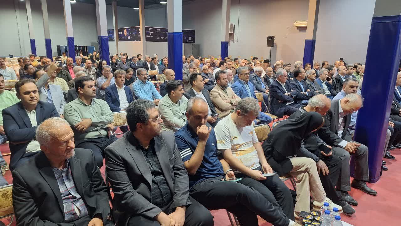 رئیس فدراسیون تنیس روی میز کشور: خدمات دکتر محمدی در تنیس روی میز قزوین ماندگار است