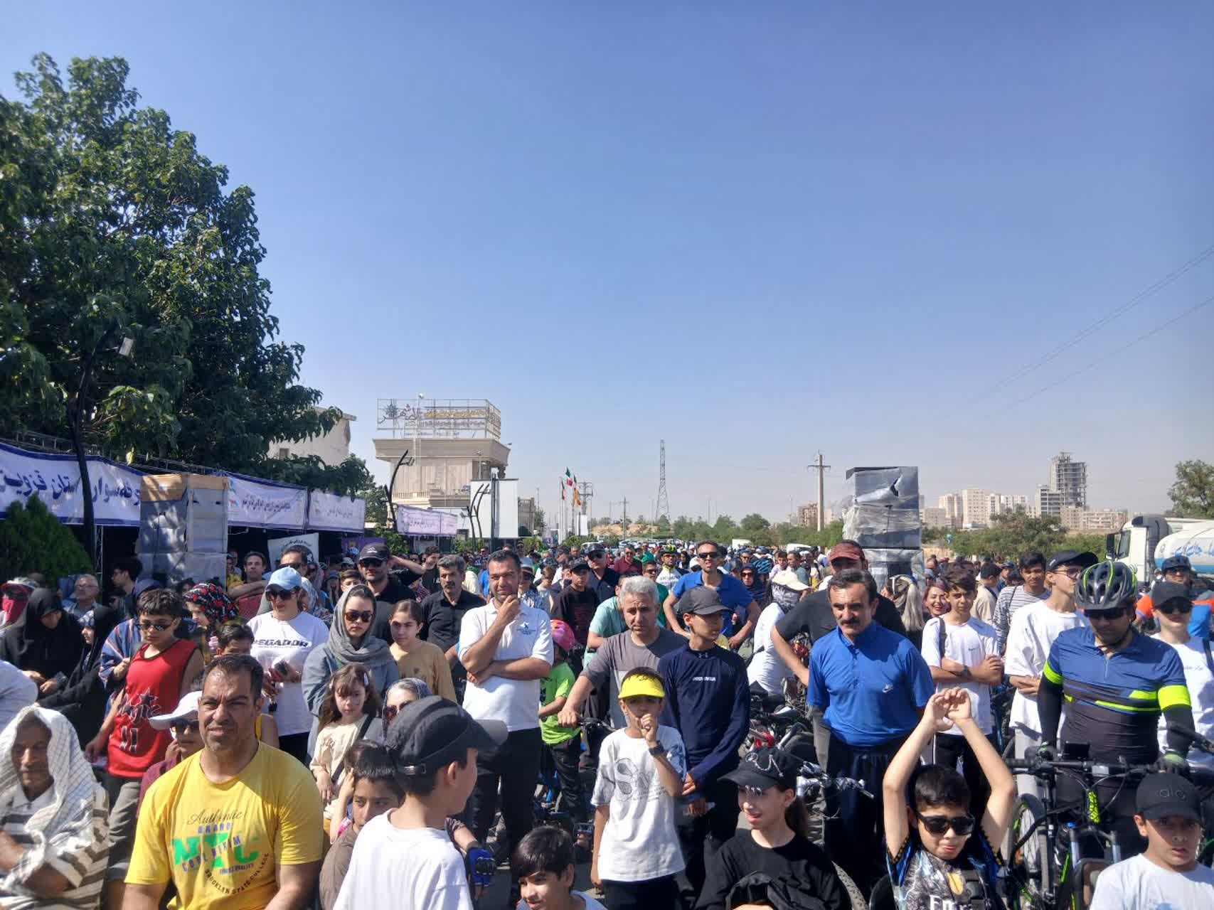 برگزاری همایش بزرگ دوچرخه سواری در قزوین برگزاری همایش بزرگ دوچرخه سواری در قزوین