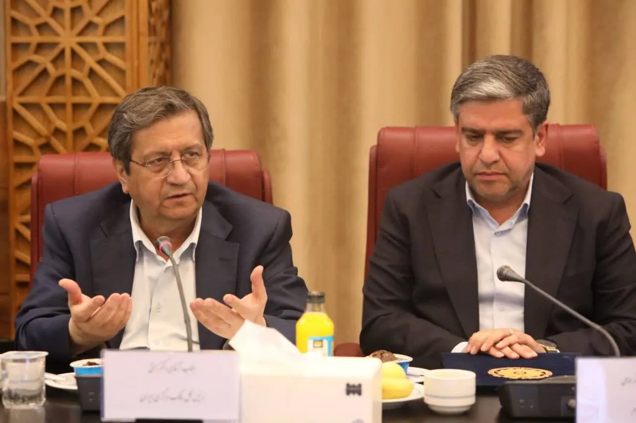 پیگیری تأمین مالی ۴۷هزار میلیارد تومانی برای واحدهای تولیدی استان اردبیل/ تعهدات مالی سفر رئیس‌جمهور تا پایان سال تکمیل می‌شود