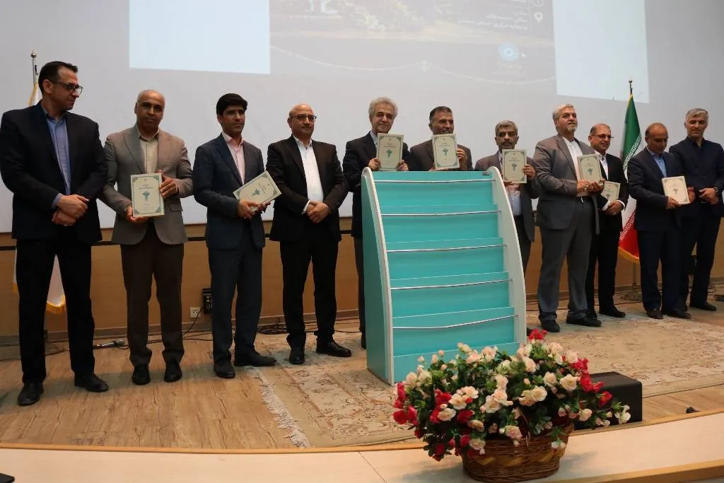کتاب «تاریخ طب و طب پیشگان در سمنان» رونمایی شد