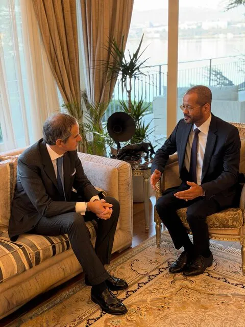 Omani Foreign Minister Holds Talks with Rafael Grossi in Geneva