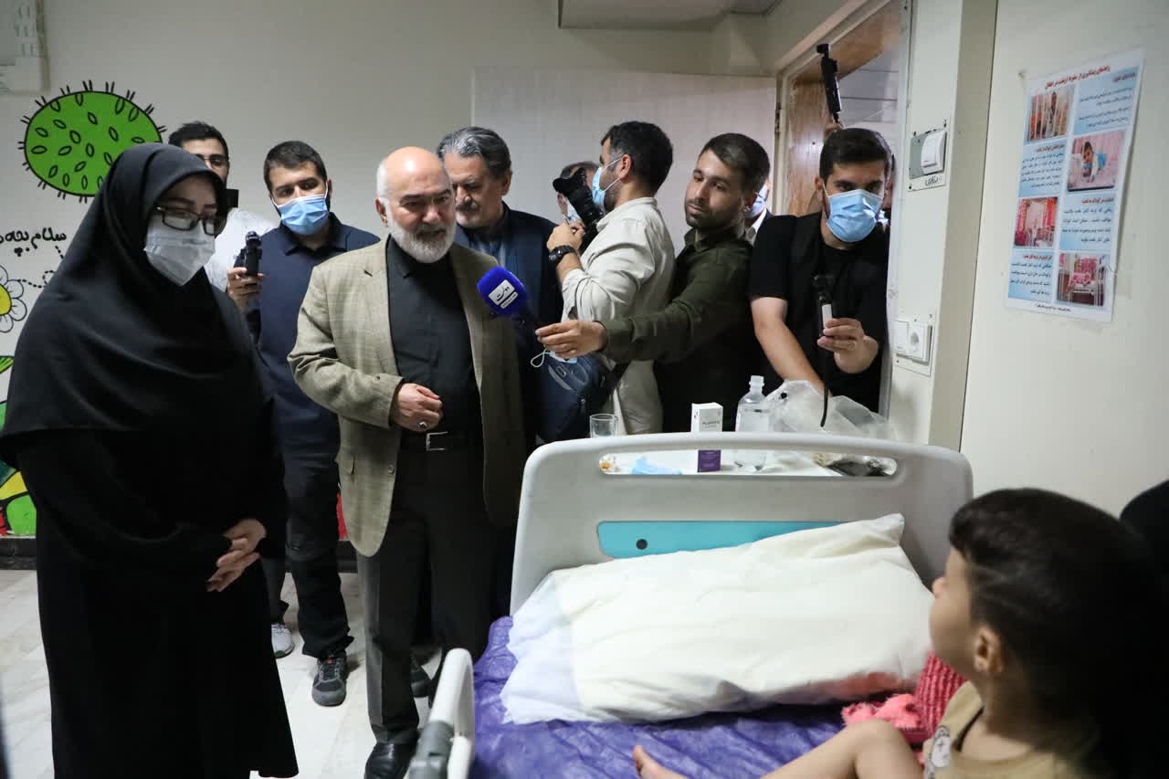 روایت سخنگوی دولت از شب همدلی در بیمارستان بقایی اهواز / مهاجرانی: دولت با تمام توان در کنار کادر درمان و مردم خوزستان ایستاده است + عکس روایت سخنگوی دولت از شب همدلی در بیمارستان بقایی اهواز / مهاجرانی: دولت با تمام توان در کنار کادر درمان و مردم خوزستان ایستاده است + عکس