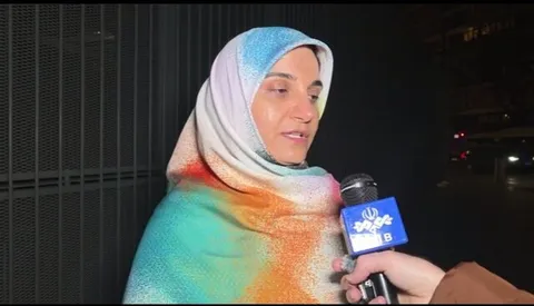 مهدیه اسفندیاری از زندان آزاد و به کشور بازگشت