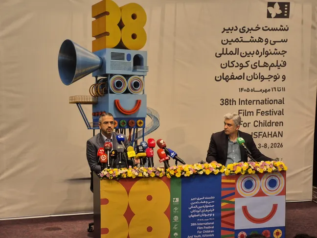 دبیر جشنواره کودک: بخش‌های ویژه را حذف کردیم؛ «جایزه میناب» باقی ماند/ استقبال از جشنواره کودک و نوجوان امسال دو برابر شد