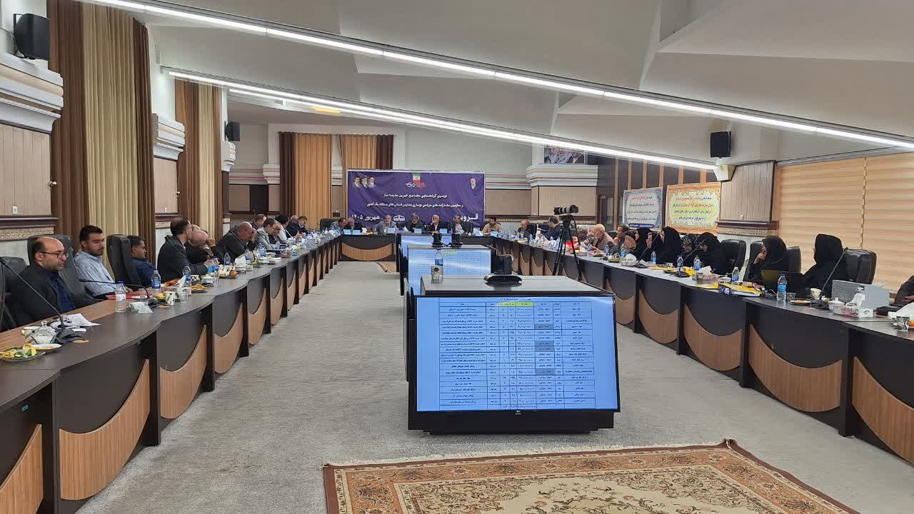 سرپرست آموزش و پرورش قزوین: توسعه و پیشرفت هر کشور از مدارس آغاز میشود سرپرست آموزش و پرورش قزوین: توسعه و پیشرفت هر کشور از مدارس آغاز میشود