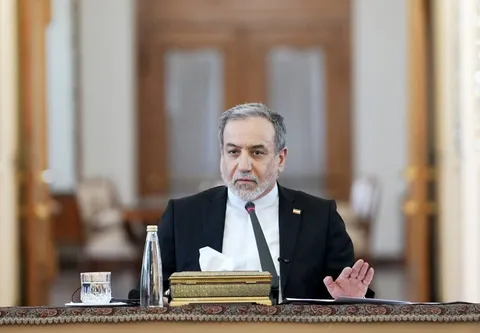 یکی از اقدامات سخت وزارت امور خارجه در دوران جنگ، تامین نیاز‌های درمانی بود