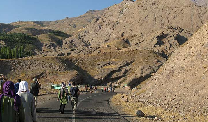 سفرای هشت کشور جهان از قلعه الموت و جاذبه‌های تاریخی قزوین بازدید کردند