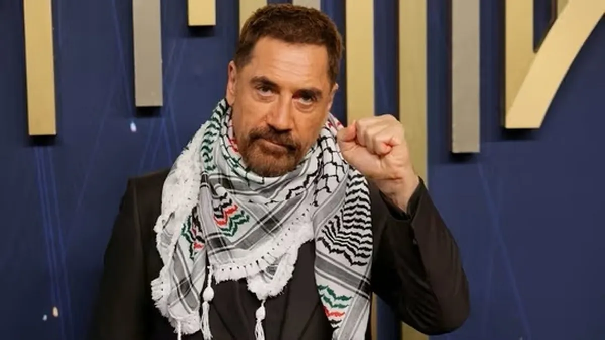 خافيير بارديم بكوفية فلسطينية على السجادة الحمراء: لن أتعاون مع داعمي الإبادة الجماعية