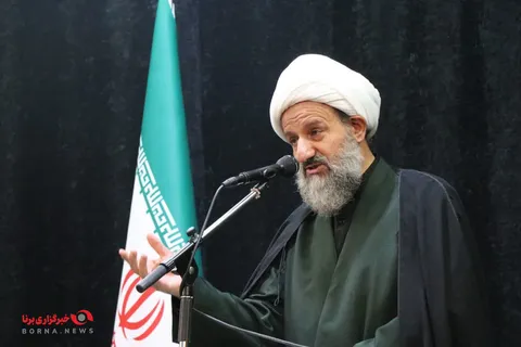 خطیب نمازجمعه قرچک: اتحاد مقدس؛ راهبرد عزت امت در مسیر جهاد تبیین و ولایت