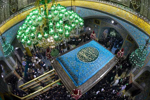 آغاز سفر ۱۰هزار دانشجوی زائر اولی کشور به مشهد
