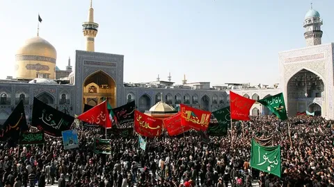 شرکت بیش از چهار میلیون زائر در مراسم پایان ماه صفر در مشهد مقدس