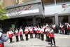اجرای سرود خیابانی با موضوع هلال احمر در تبریز