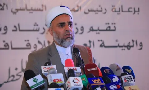 تاکید رئیس جمعیت علمای یمن بر ایستادگی در کنار حزب‌الله و ایران