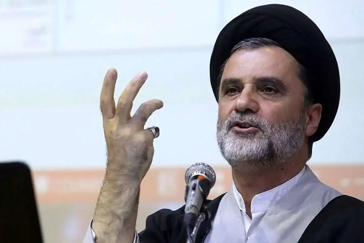 تنگه هرمز با افسانه‌سرایی و هالیوودبازی باز نخواهد شد