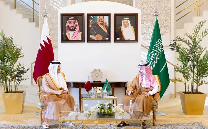 دیدار و گفت‌وگوی وزیران خارجه عربستان و قطر درباره مسائل منطقه