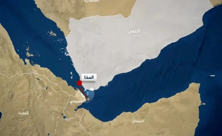 انصارالله یمن با کنترل بر شهر «المخا» در آستانه تسلط کامل بر تنگه باب‌المندب قرار گرفت