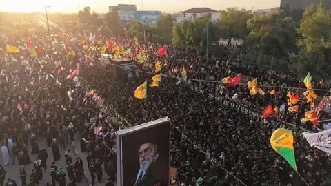 وداع باشکوه میلیون ها عراقی با امام شهید