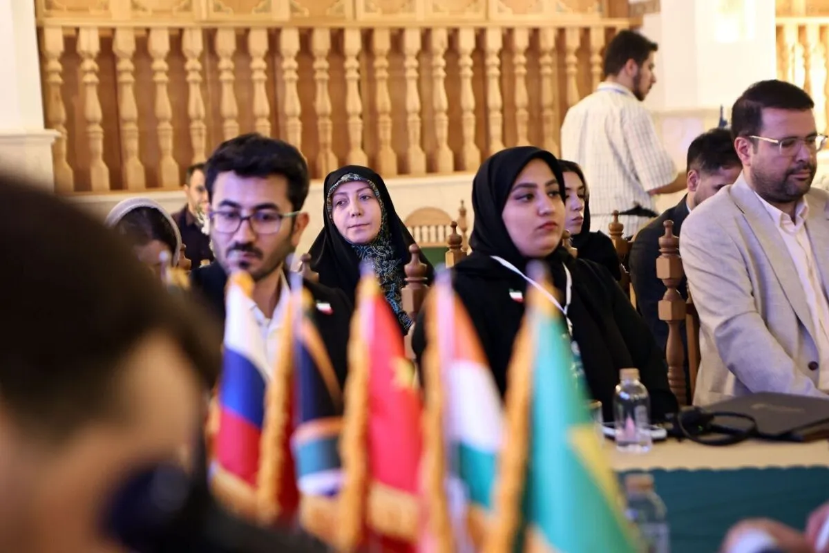 لزوم ثبت شخصیت حقوقی برای فعالیت‌های بین‌المللی جوانان