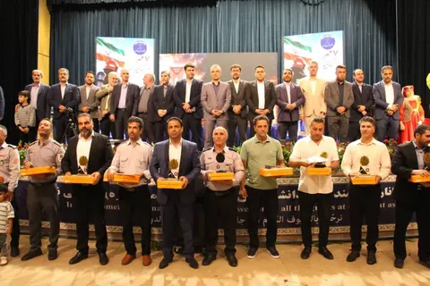 تجلیل از آتش‌نشانان، خانواده شهدای آتش‌نشانی و بازنشستگان در قزوین