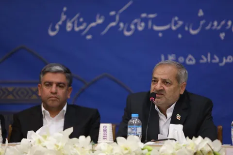 اردبیل با ارتقای ۱۲ پله‌ای در جمع ۱۰ استان برتر آموزشی قرار گرفت/ تجهیز ۵۰هزار کلاس به فناوری‌های نوین از برنامه‌های تحول آموزشی است