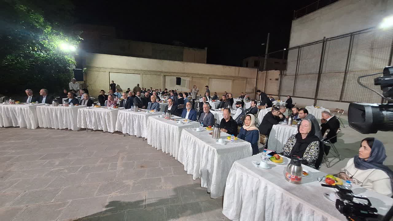 دورهمی صمیمی سفرا، دیپلمات‌ها، نمایندگان سازمان ملل و یونسکو با استاندار قزوین