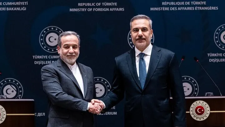 Fidan, Araghchi Discuss Iran-U.S. Negotiations in Telephone Call