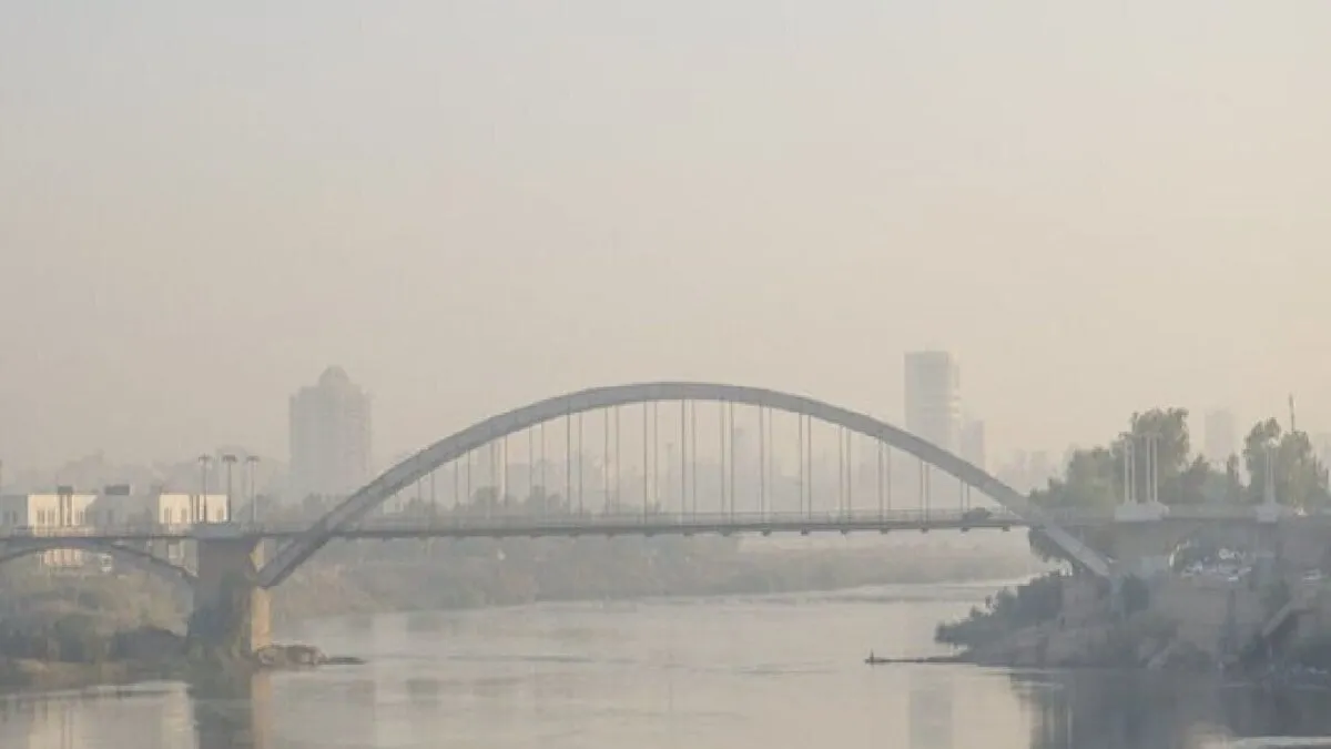 سه شنبه ۲۰ آذر ماه؛ آلودگی هوا کلاس های درس ۱۶ شهرستان خوزستان را به تعطیل کشاند