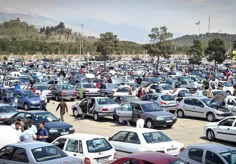 اقتصاد خودرو زیر سایه تورم/ تمرکز ۶۶ درصدی ارزش بازار در بازه ۱ تا ۱.۵ میلیارد تومان
