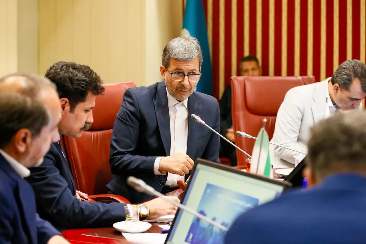 استاندار اصفهان خواستار نگاه عادلانه دولت به آسیب‌ها و مطالبات مغفول‌مانده این استان شد