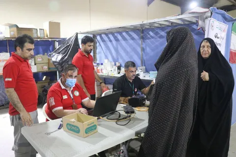 ارائه خدمات درمانی به ۲۷ هزار نفر در درمانگاه هلال‌احمر بوشهر در کربلا