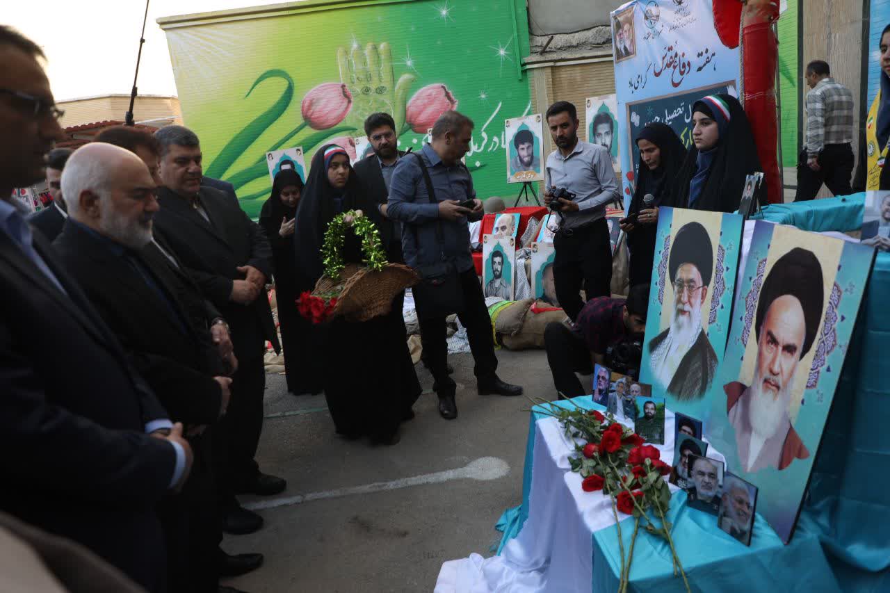 زنگ آغازین مهر در خوزستان توسط استاندار نواخته شد / موالی زاده: دانشآموزان خوزستان باید برای ساخت آینده استان آماده شوند زنگ آغازین مهر در خوزستان توسط استاندار نواخته شد / موالی زاده: دانشآموزان خوزستان باید برای ساخت آینده استان آماده شوند