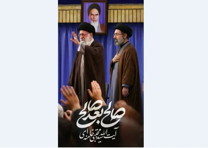 آیت الله سید مجتبی خامنه ای رهبری شایسته/ بهترين انتخاب مجلس خبرگان