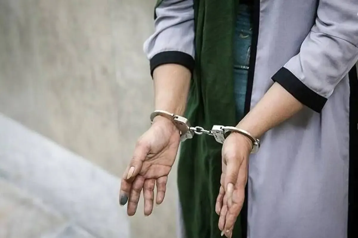 دستگیری جیب‌بر زن با ۳۰ فقره سرقت