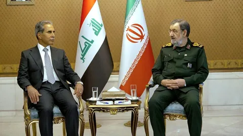 سرلشکر محسن رضایی: آمریکا در آینده منطقه جایگاهی نخواهد داشت