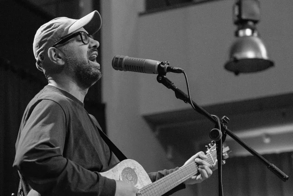 «کینگ‌رام» اولین کنسرت پس از جنگ در تهران را برگزار می‌کند