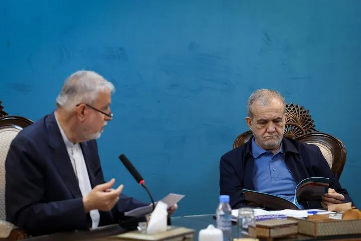 دستور رئیس‌جمهور برای مرمت میراث فرهنگی و حمایت از صنایع‌ دستی