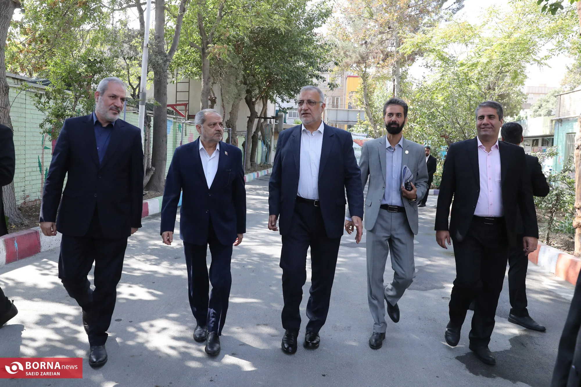 آغاز خشت‌گذاری همزمان ۱۰ مدرسه در تهران