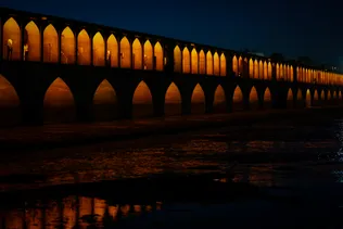 جريان المياه في نهر زاينده رود