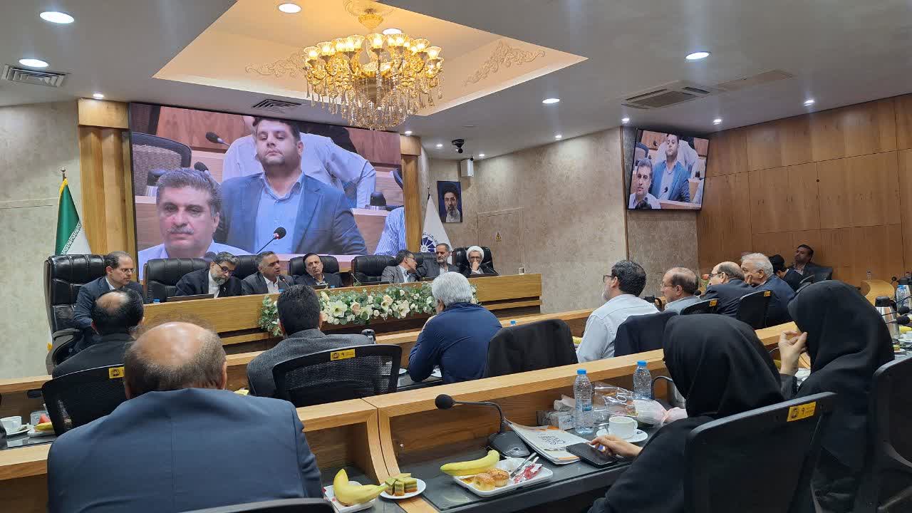نوسازی صنایع قزوین در اولویت است/ برگزاری شورای عالی معادن در قزوین