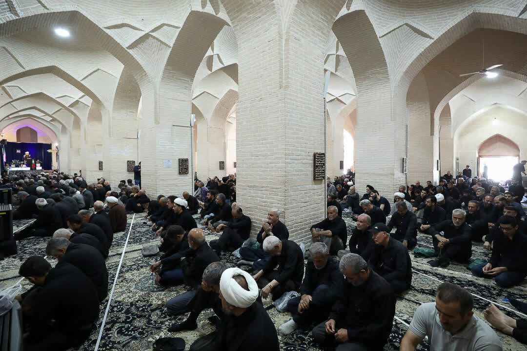 خبرگان رهبری با جدیت از وحدت جامعه دفاع می کند