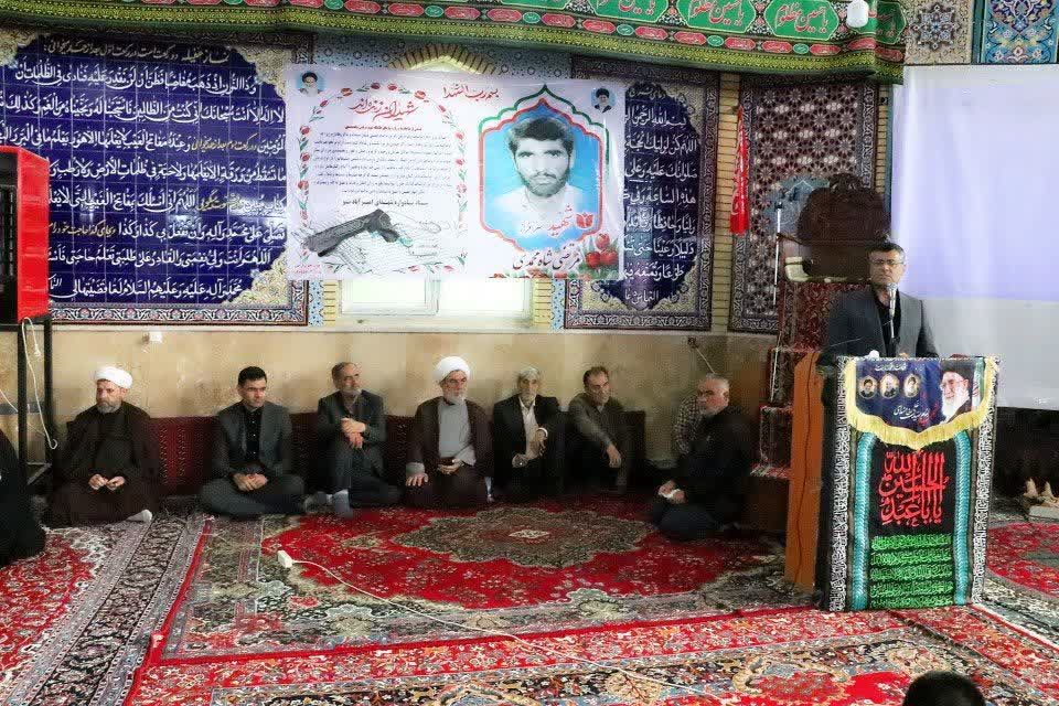 وحدت مقدس، ضامن عبور از گردنه‌های سخت تاریخی است