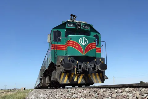 خواف در مسیر تبدیل‌شدن به یکی از قطب‌های لجستیکی کشور/ هدف‌گذاری جابه‌جایی ۲۰۰ هزار تن بار ریلی در ماه