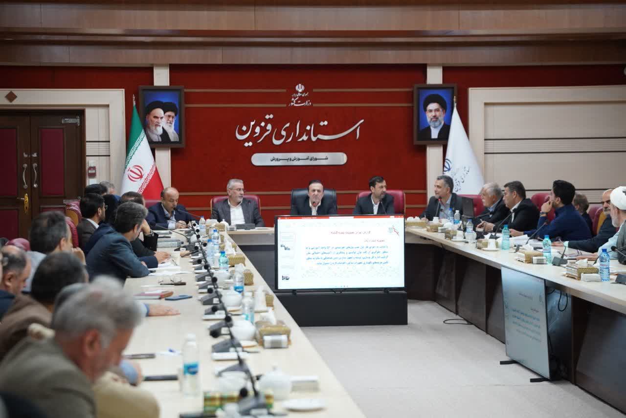 توسعه هنرستانهای جوار صنعت در استان قزوین با جدیت دنبال شود 