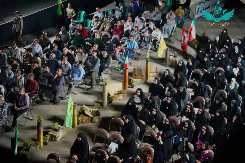 یادواره شهدای تخریب یزد با عنوان «معبر نور» برگزار شد