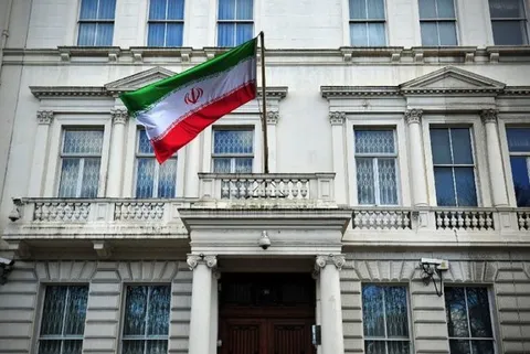 سفارت ایران در لندن: اولویت تهران همچنان دیپلماسی است/در دفاع از حاکمیت خود استواریم