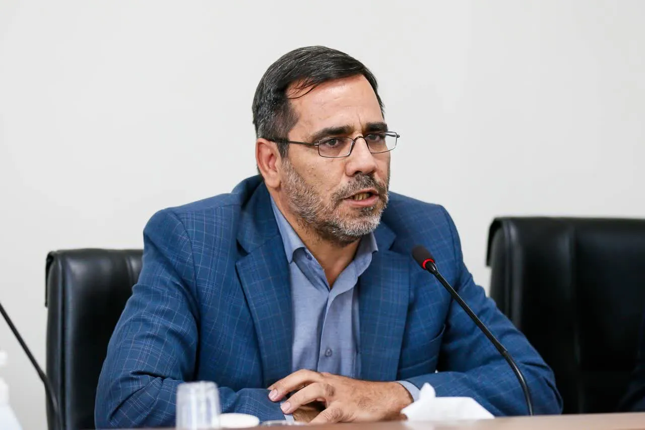 میرزابیگی: دفتر سیاسی استانداری باید مسائل استان و شهرستان‌ها را به‌موقع رصد و برای حل آنها راهکار ارائه کند