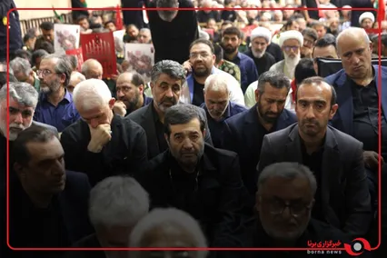 حضور وزیر ورزش و جوانان در مراسم بزرگداشت رهبر شهید