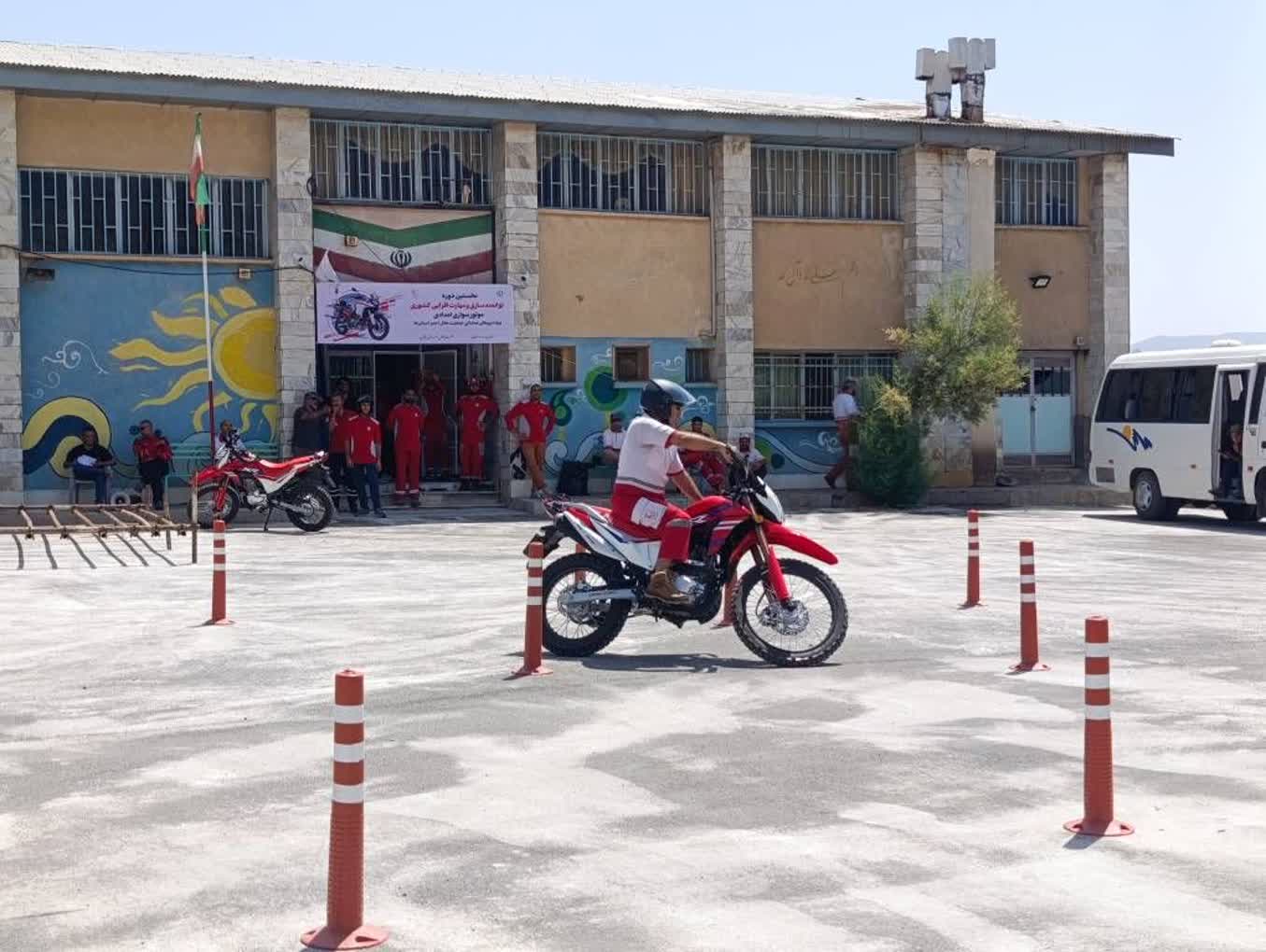 قزوین میزبان دوره ملی مربیان موتورهای امدادی؛ ارتقای توان عملیاتی امدادگران در مسیرهای سختگذر قزوین میزبان دوره ملی مربیان موتورهای امدادی؛ ارتقای توان عملیاتی امدادگران در مسیرهای سختگذر